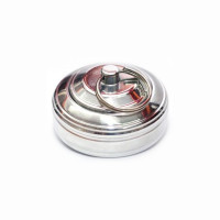 Брелок - кнопка D30 МТ. Цвет корпуса: серебро